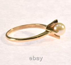 10k Solid Yellow Gold 5. Mm Cultured Pearl Solitaire Ring