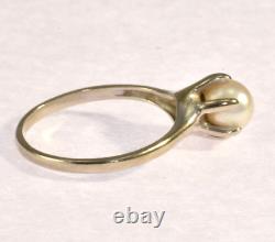 Vintage 1940s 10k Solid White Gold 6.2mm Cultured Pearl 6 prong solitare Ring