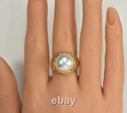 Vintage 1960s SOLID 18k yellow Gold Genuine Mabe Pearl Ladies Ring