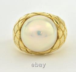 Vintage 1960s SOLID 18k yellow Gold Genuine Mabe Pearl Ladies Ring