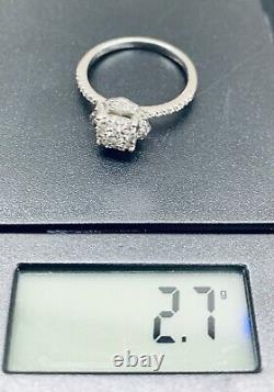 0,50 Ct Bague de fiançailles et de mariage en or blanc 10 carats avec halo de diamants en forme de fleur, taille 7,5