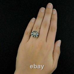 Bague de mariage vintage en dôme de grappe 14 carats plaqué or blanc avec diamant simulé de 1,96 carat