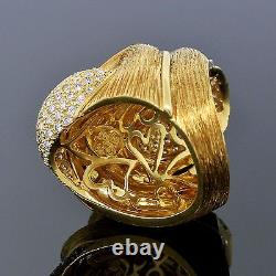 Bague en or jaune brossé 18 carats Henry Dunay avec diamants en forme de dôme de taille 6,5