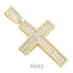 Pendentif fantaisie en croix bombée plaqué or jaune 14 carats avec diamant simulé de 3,30 carats